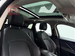 جاگوار F-Pace
